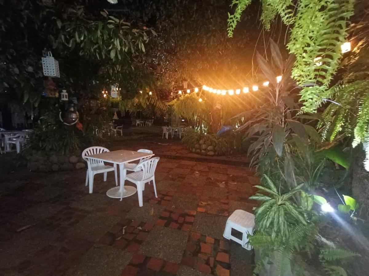 Hotel Villa Maritza Melgar Kültér fotó