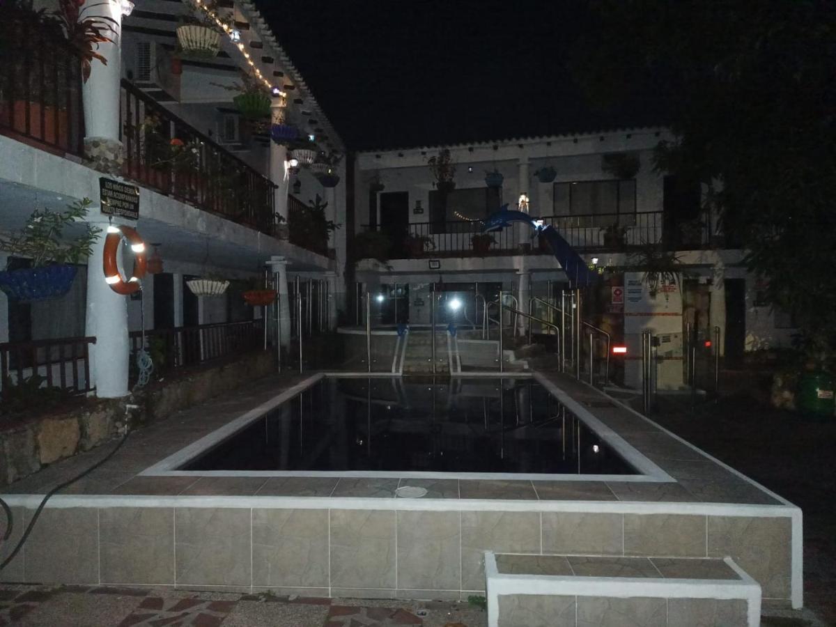 Hotel Villa Maritza Melgar Kültér fotó